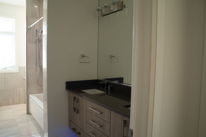 Royal Premier Homes - Eco Friendly Home Builders London - Cranbrook I - Bathroom