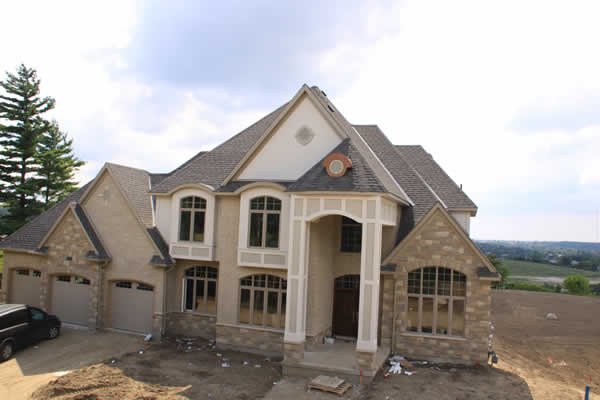 Royal Premier Homes - Eco Friendly Home Builders London - Crestwood I - House Outside Front View